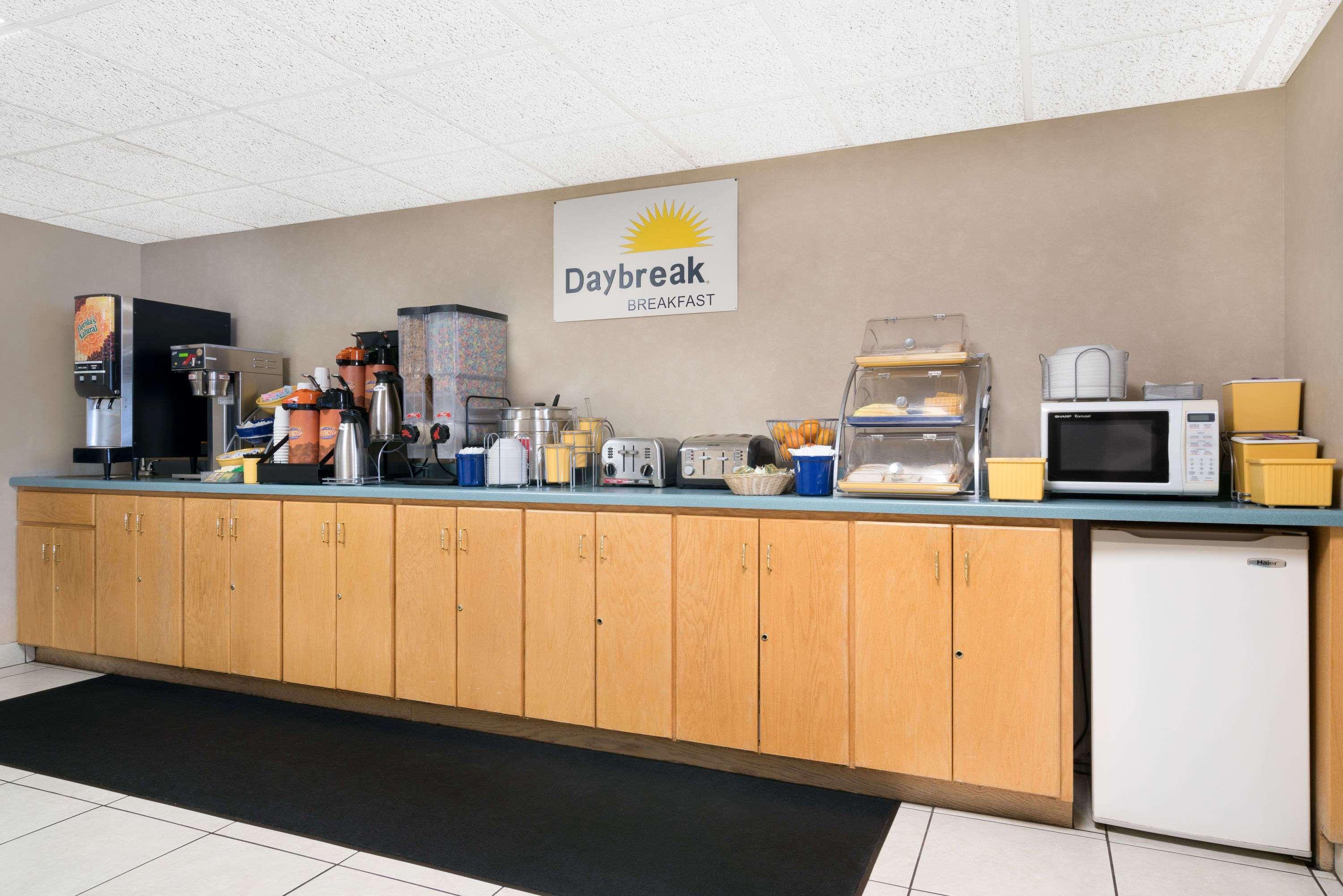 Days Inn By Wyndham St Cloud Saint Cloud Ngoại thất bức ảnh
